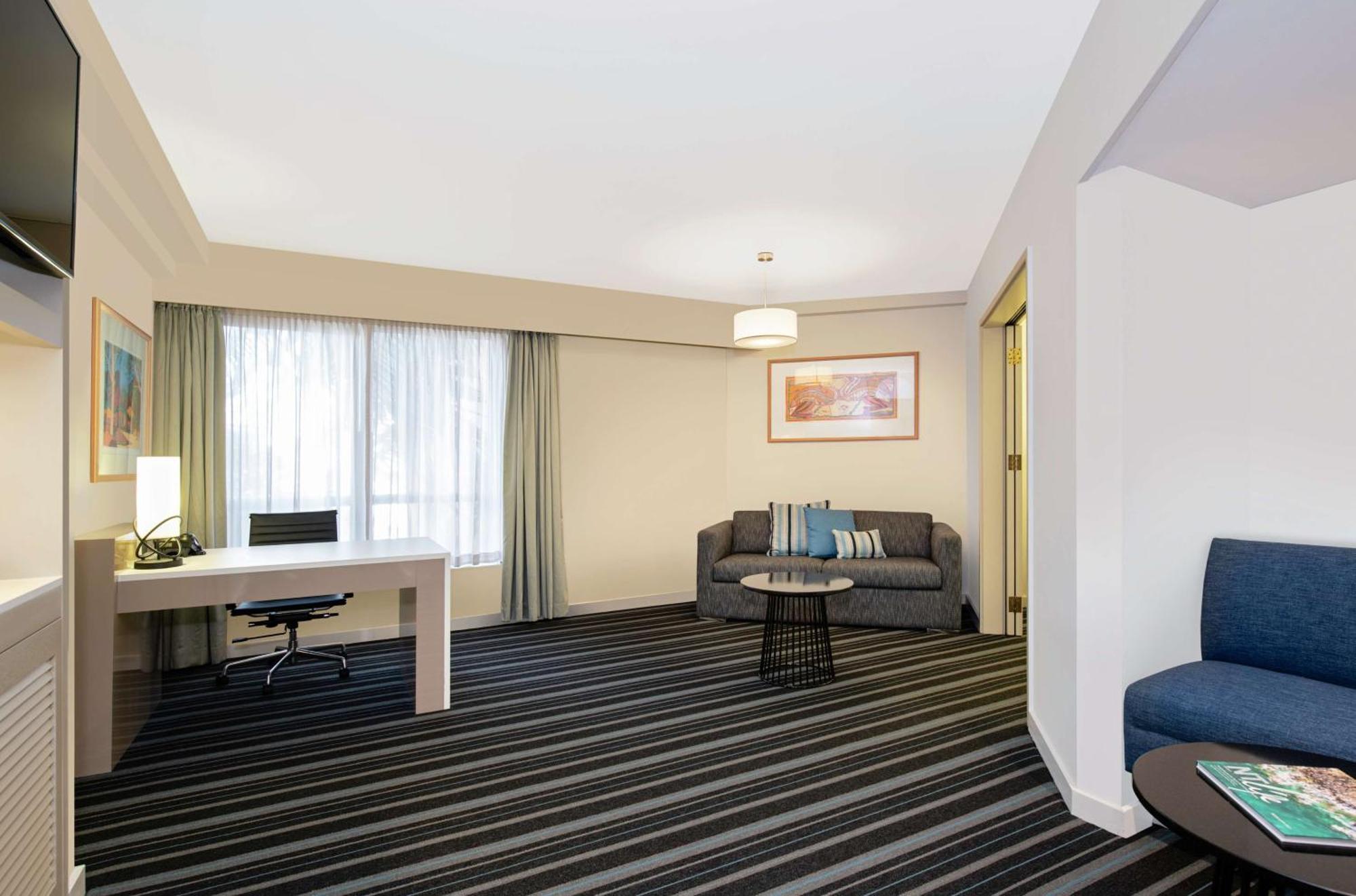 فندق Doubletree By Hilton Esplanade داروين المظهر الخارجي الصورة
