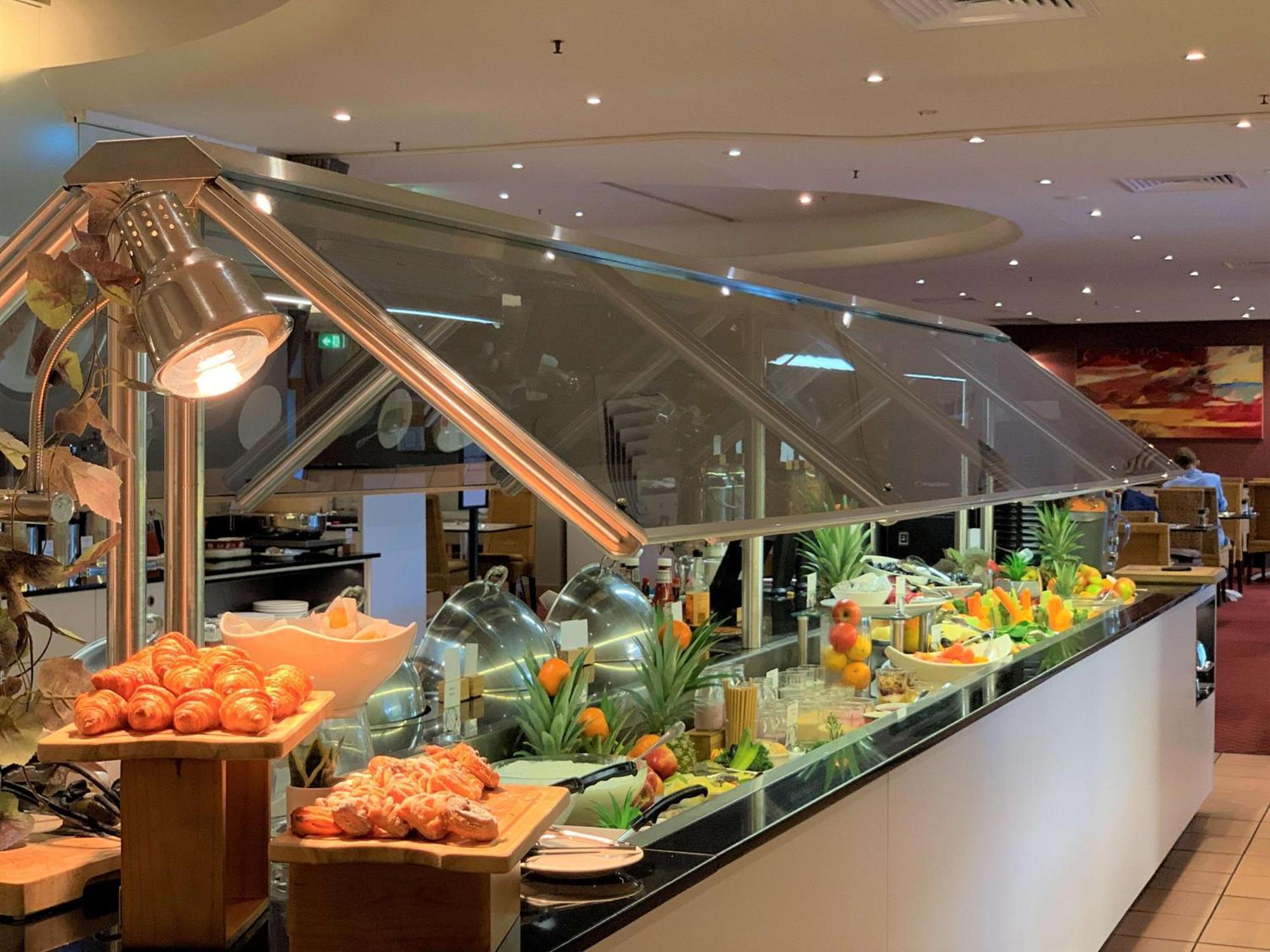 فندق Doubletree By Hilton Esplanade داروين المظهر الخارجي الصورة