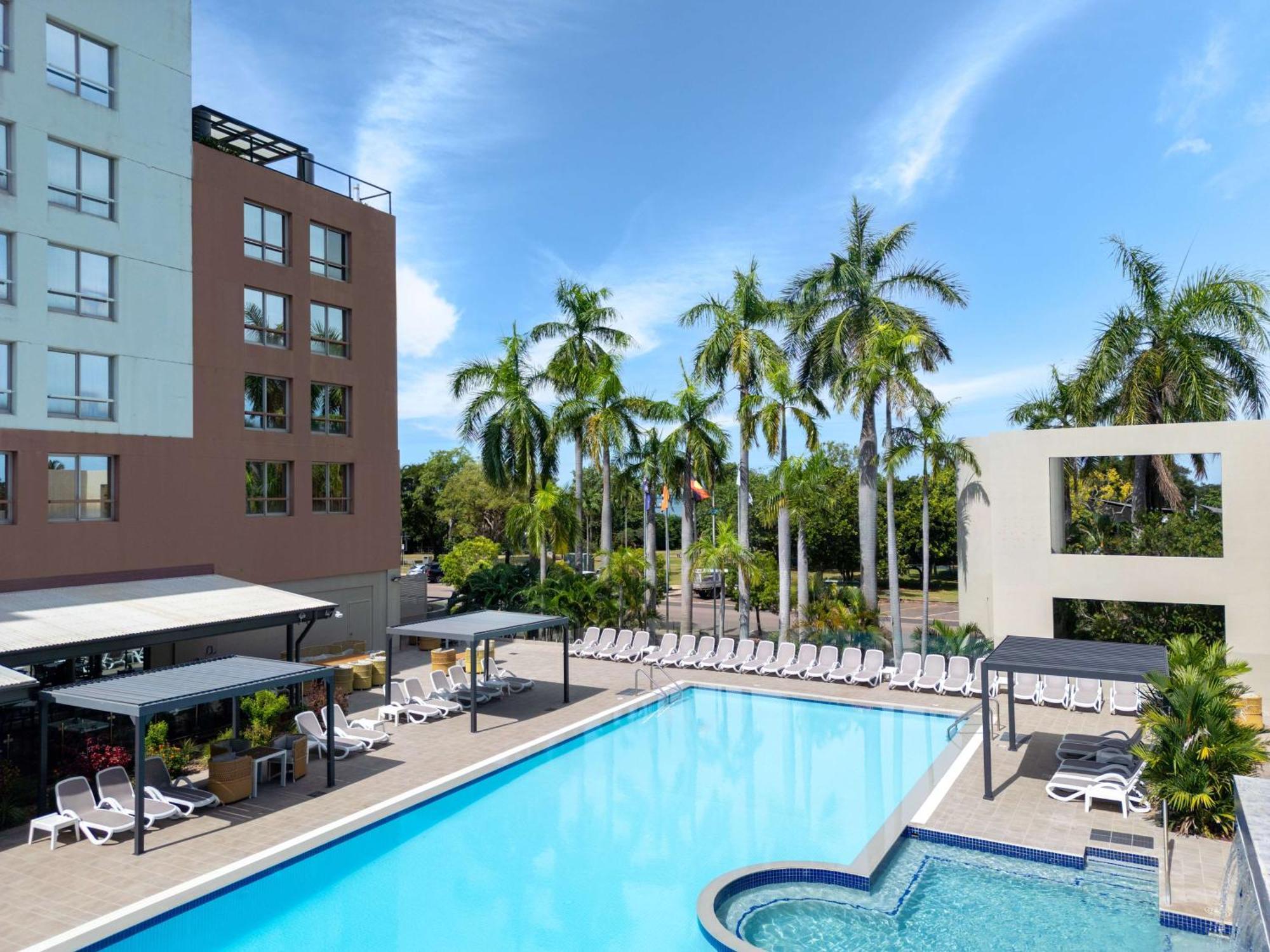 فندق Doubletree By Hilton Esplanade داروين المظهر الخارجي الصورة