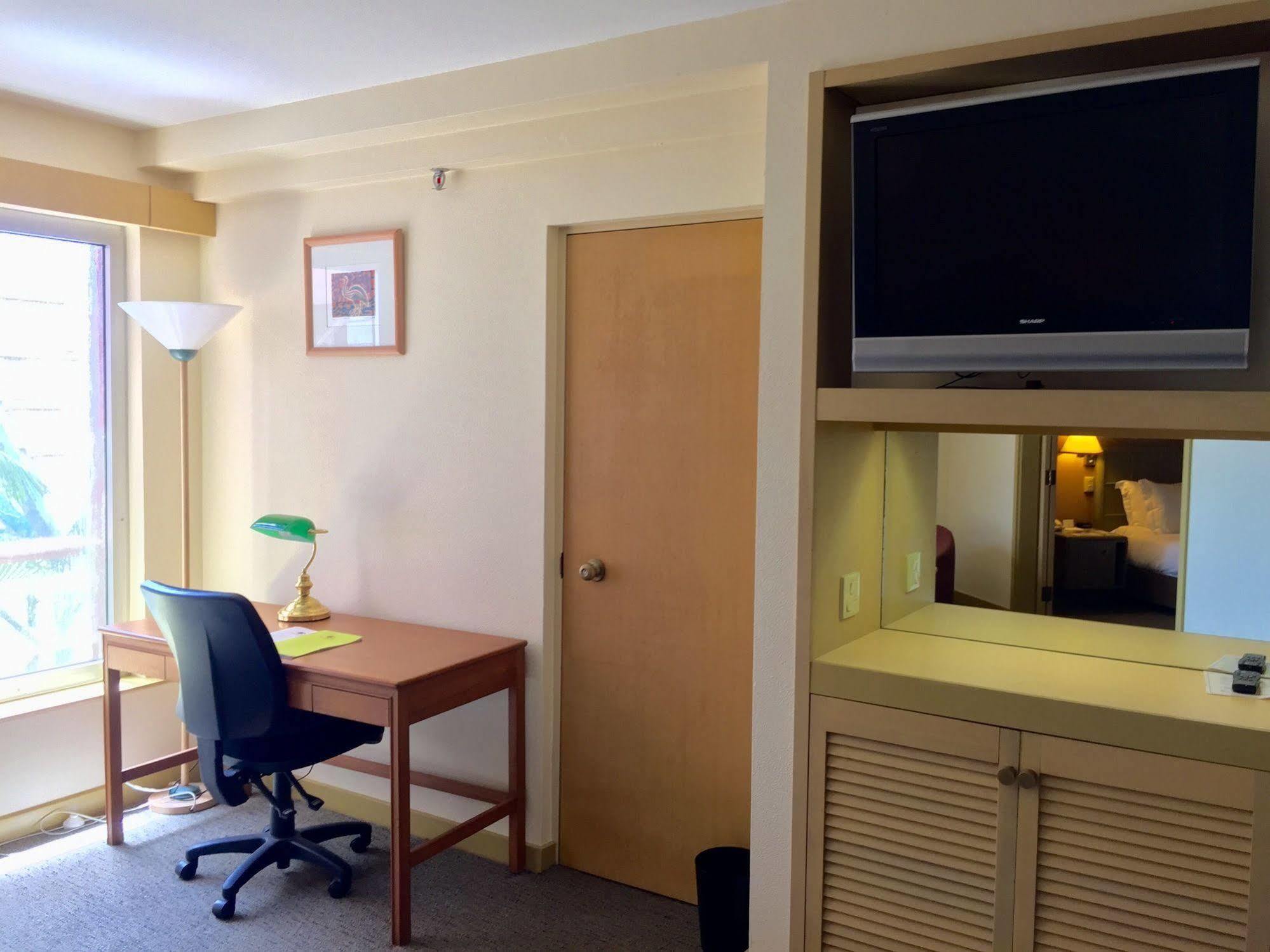 فندق Doubletree By Hilton Esplanade داروين المظهر الخارجي الصورة