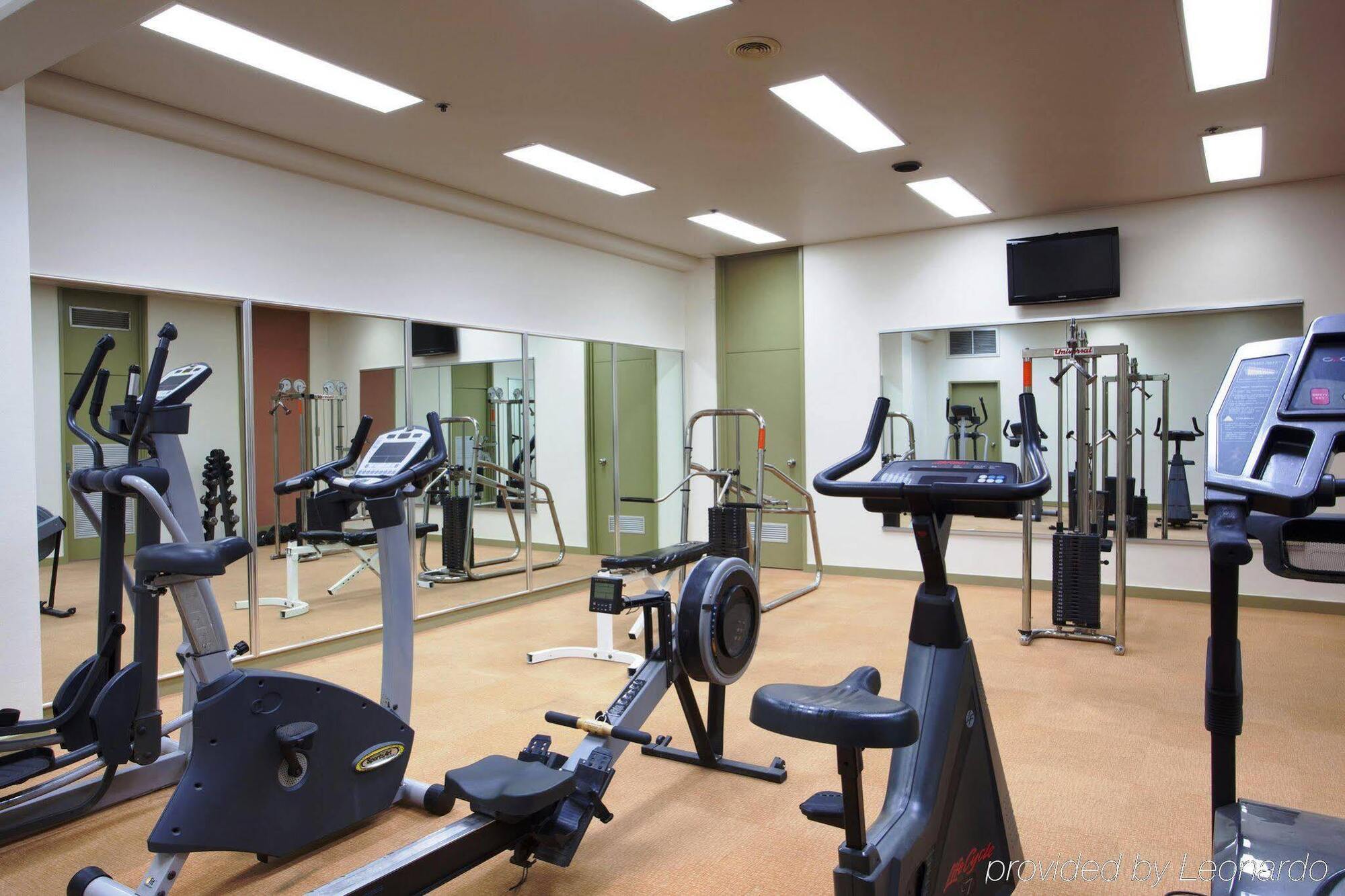 فندق Doubletree By Hilton Esplanade داروين المظهر الخارجي الصورة